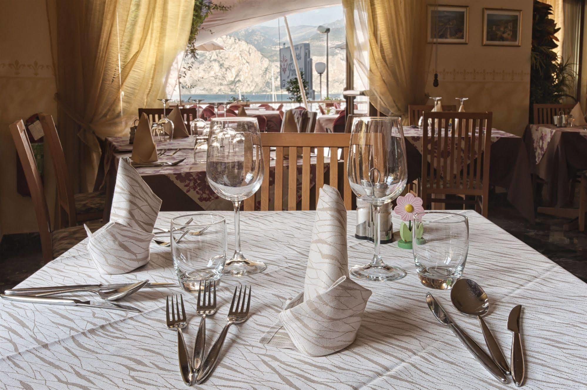 Hotel Firenze 3 S Brenzone sul Garda